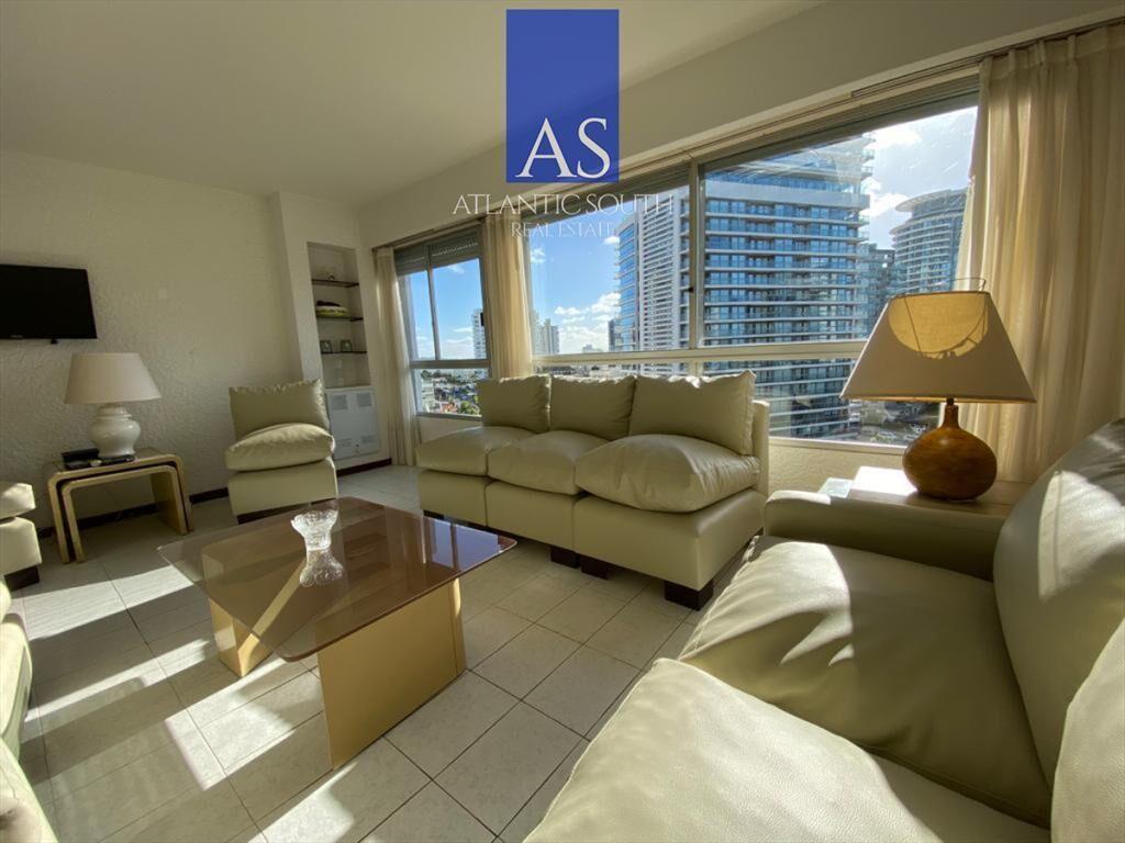 Oportunidad Apartamento en venta de 3 dormitorios