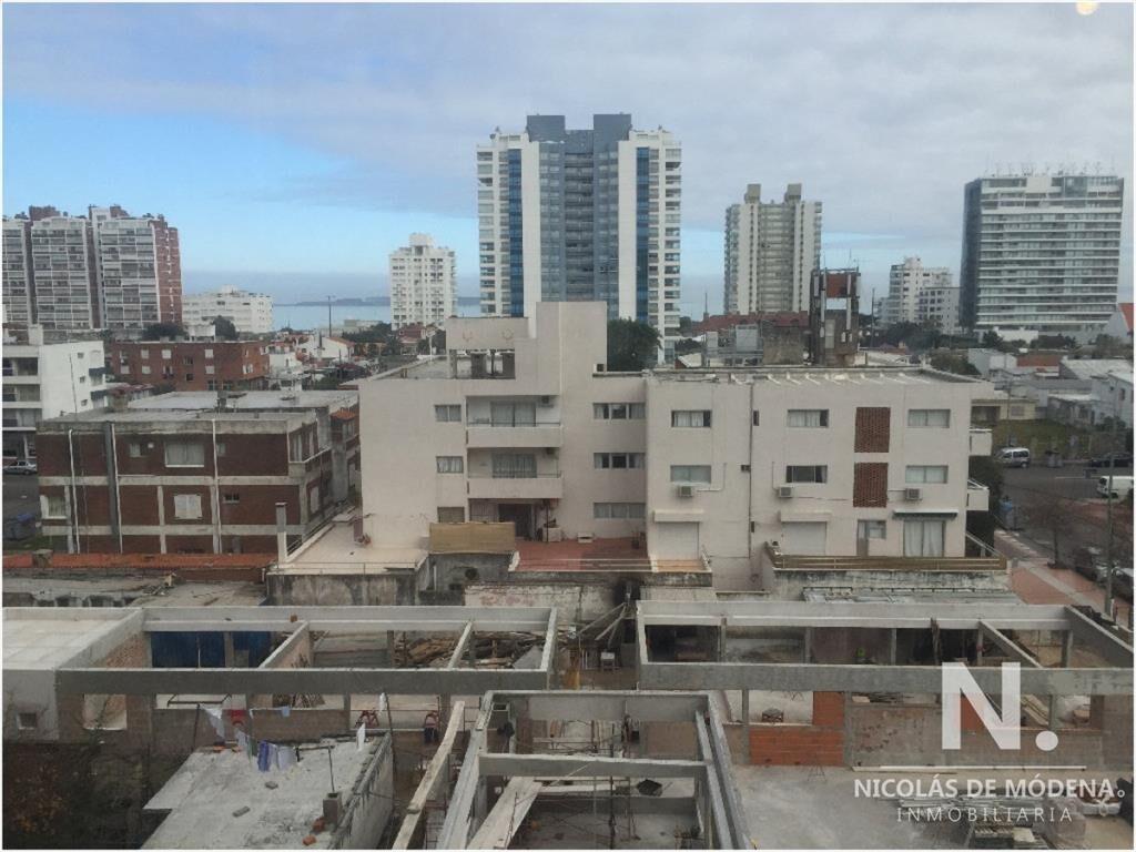 Hermoso apartamento en Torre nueva a pasos de la Playa