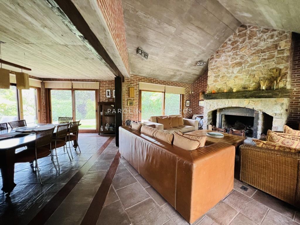Casa en venta de 4 dormitorios en Country, Punta