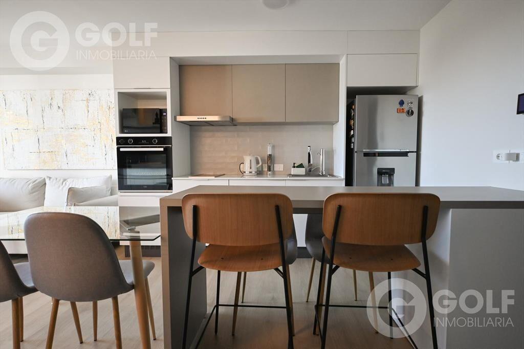 Venta de Apartamento de 1 dormitorio con cochera Punta Carr