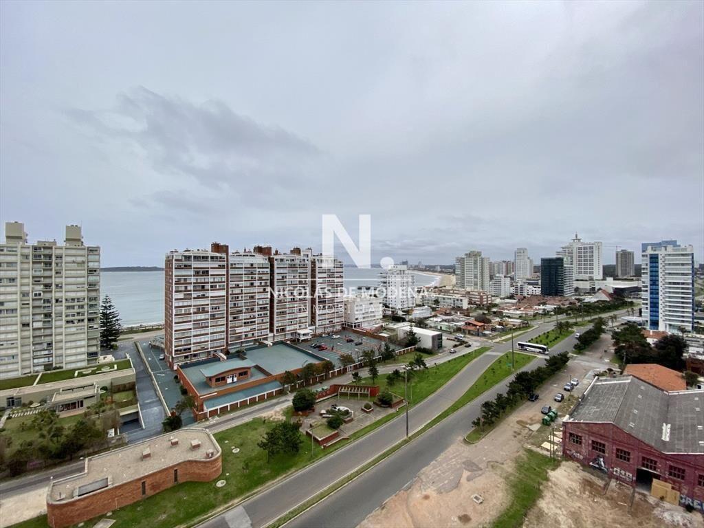 Apartamento en Torre Imperiale