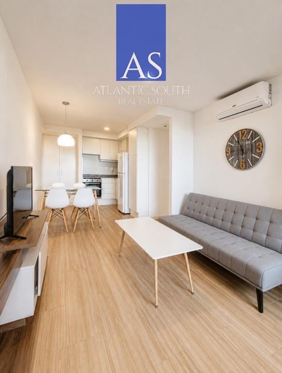 Moderno apartamento de 2 dormitorios en Torre con