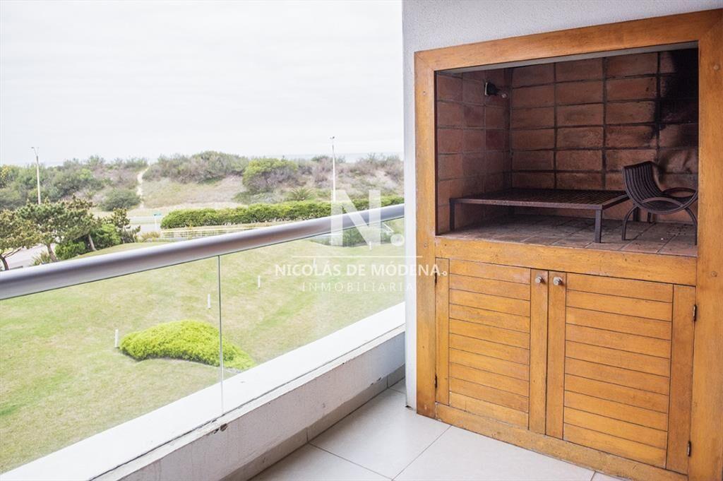 Hermoso Departamento en venta frente a Playa Brava, 3 dorm