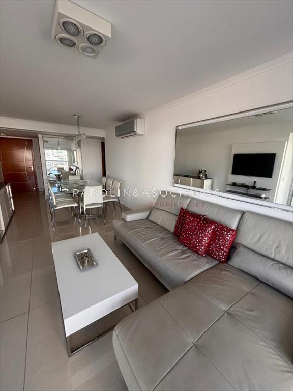 Departamento de 2 Dormitorios en Miami Boulevard,