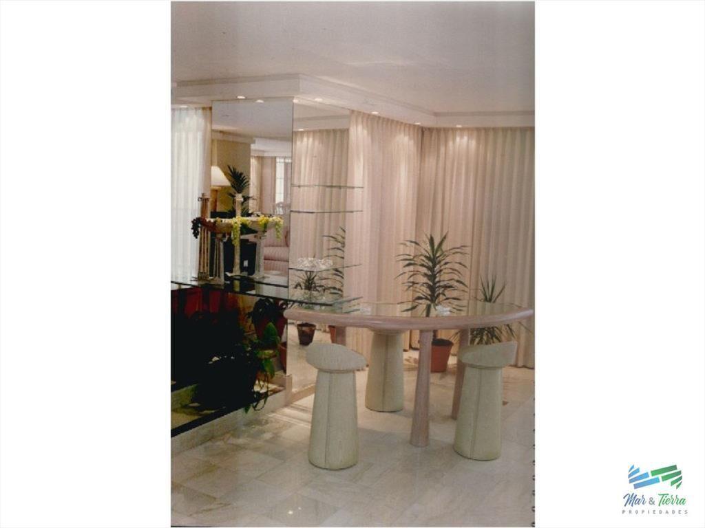 Apartamento en Mansa, 3 dormitorios *