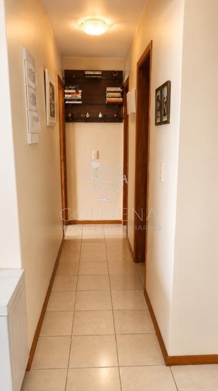 Vende apartamento de 2 dormitorios en Punta del Este Playa