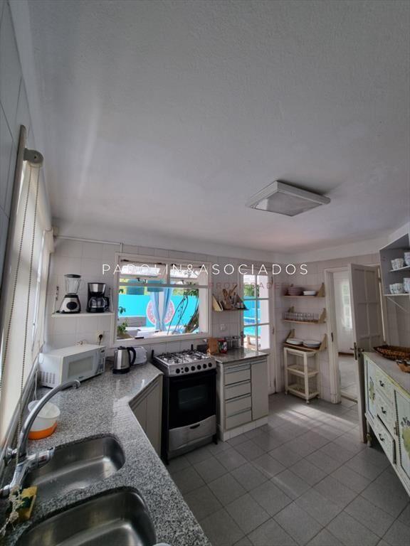 Casa en venta en La Barra a 3 cuadras de la Punta