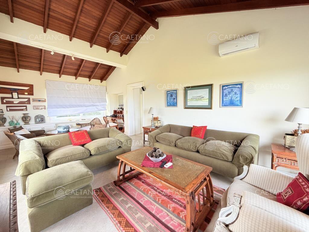 Alquiler temporada casa 6 dormitorios, Solanas Punta del Es