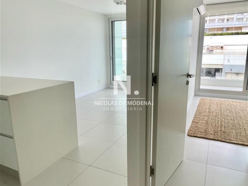 Apartamento en Punta del Este, Mansa