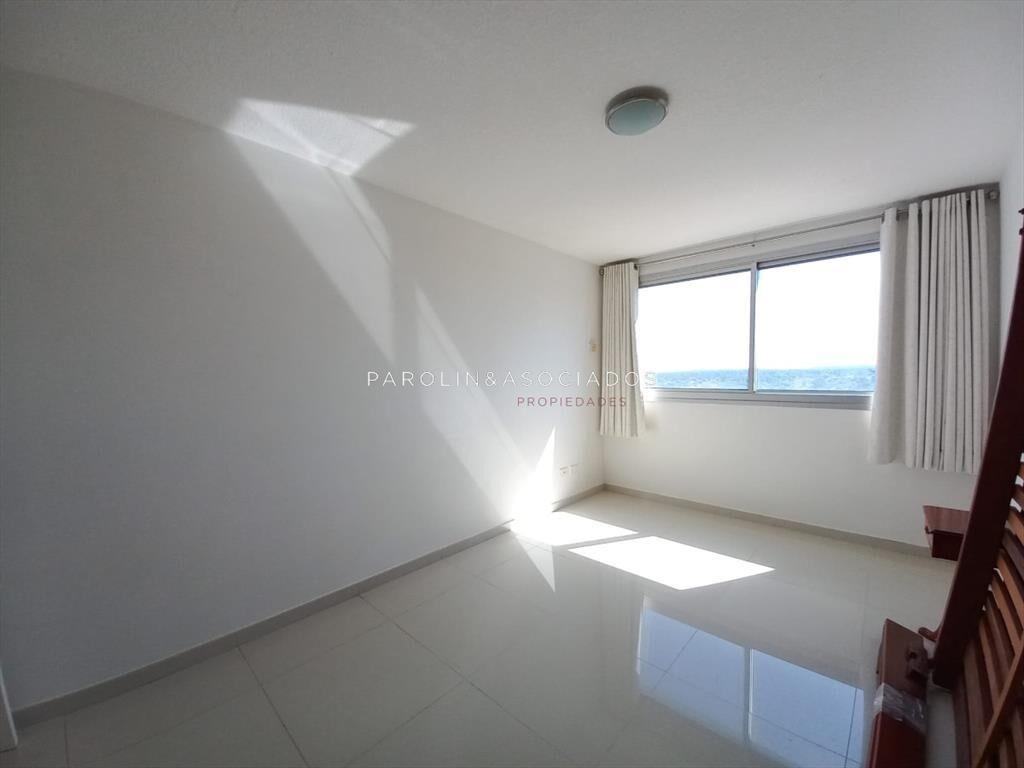 Apartamento en venta en Summer Tower, Punta del
