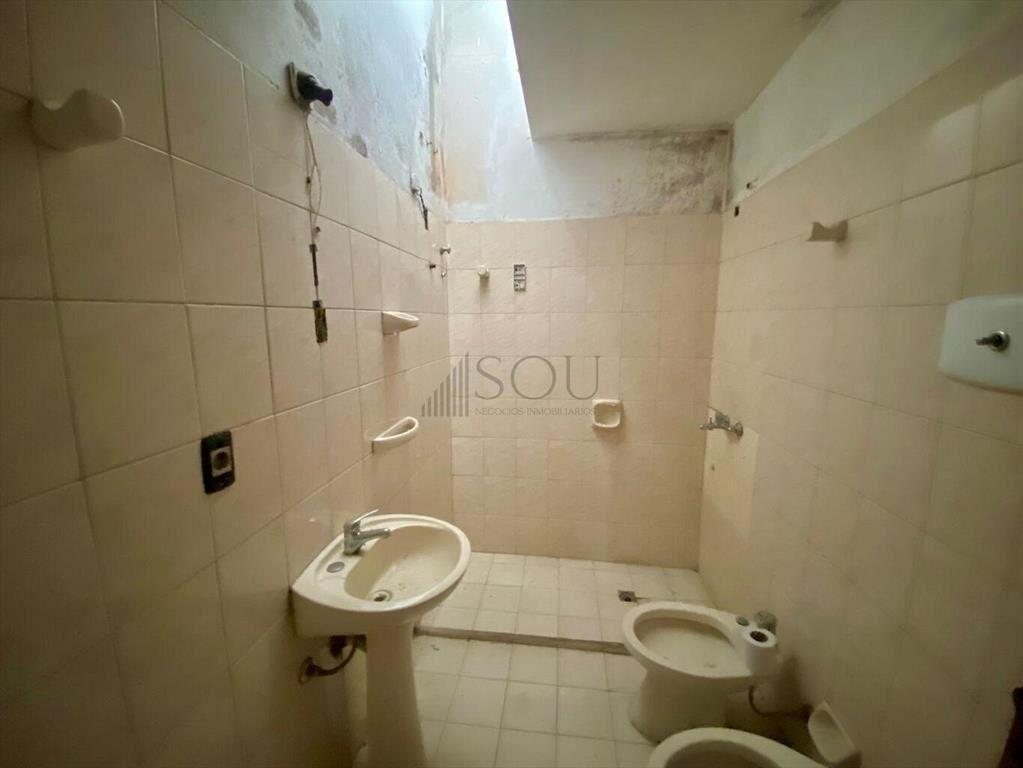VENTA CASA A RECICLAR 3 DORMITORIOS GRAN TERRENO BELVEDERE