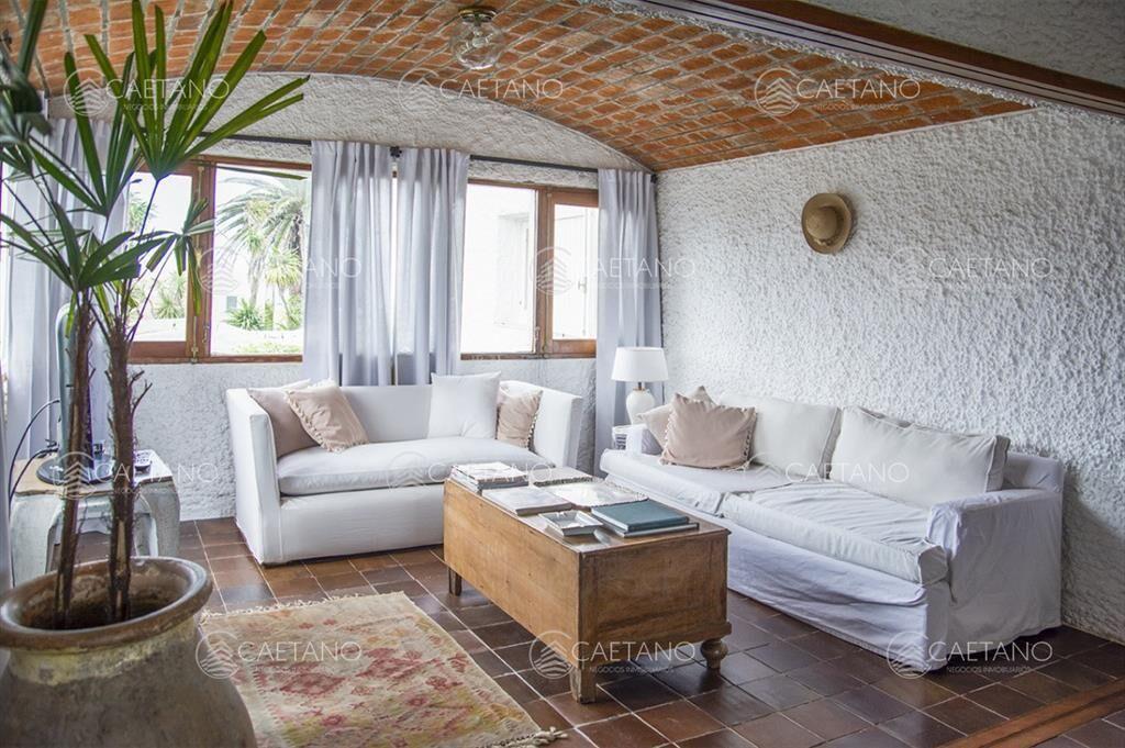 Hermosa casa en venta en zona de la penÃ­nsula.
