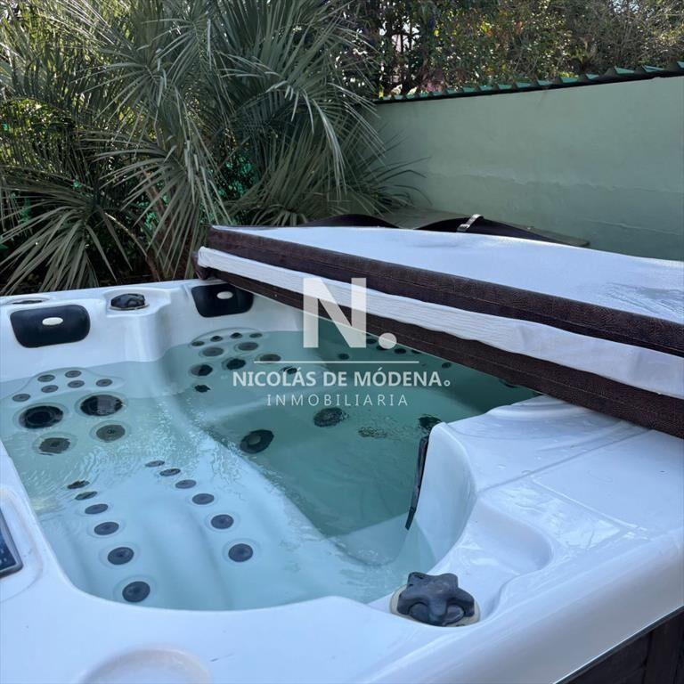 Casa de 5 Dormitorios en Punta del Este