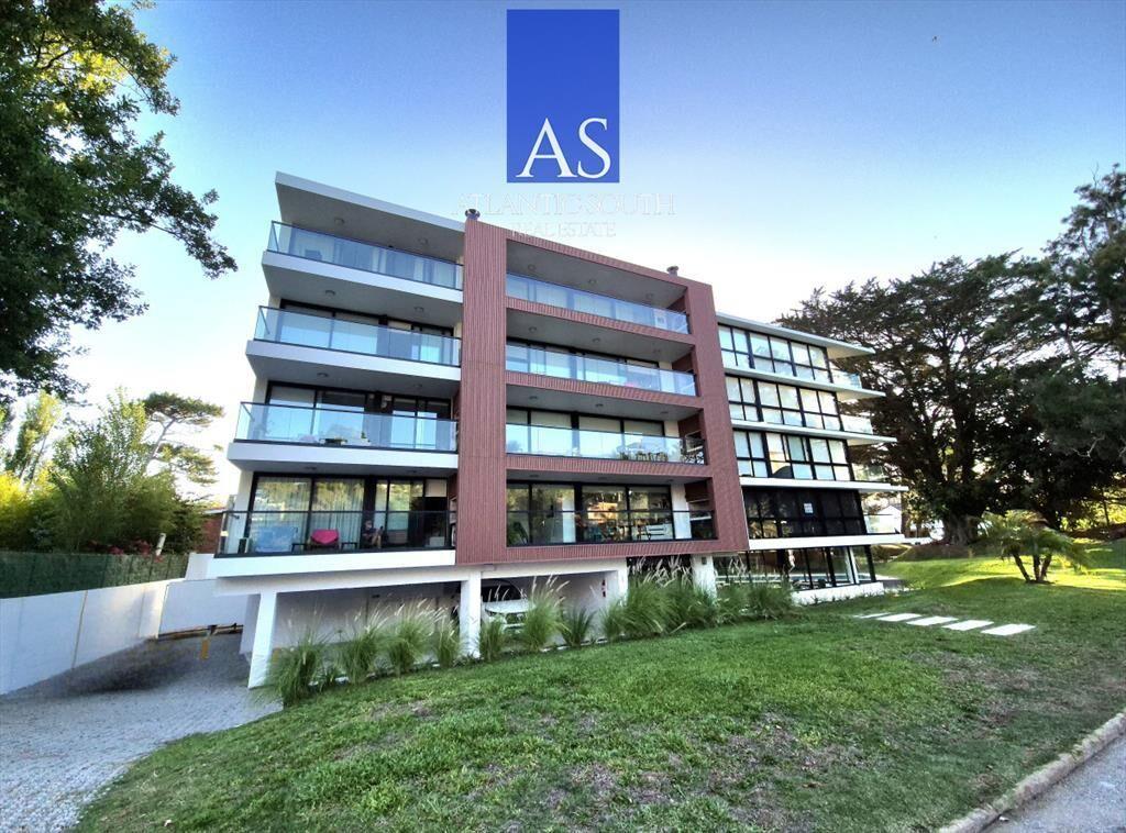 Apartamento 2 dormitorios moderno con parrillero