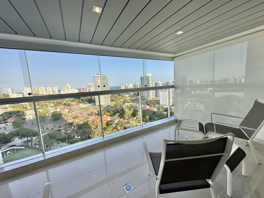 APARTAMENTO 2 DORMITORIOS ALQUILER ANUAL E INVERNAL - MIAMI