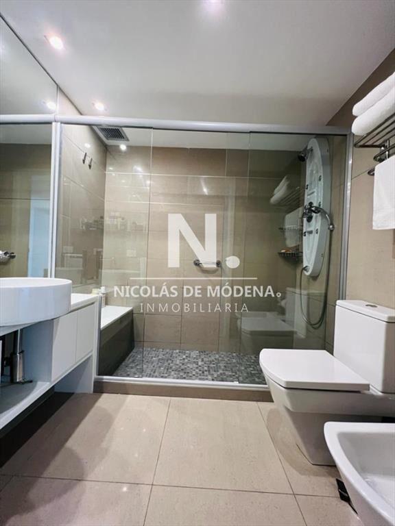Vende impecable apartamento de 3 dormitorios, con