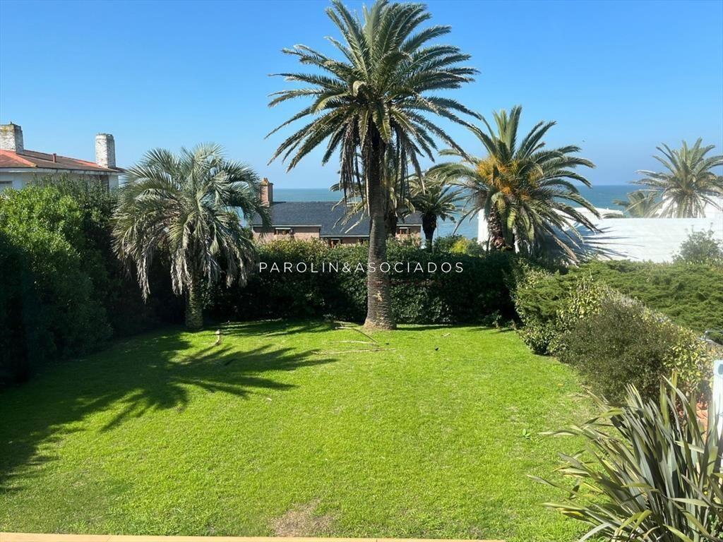 Chalet en PenÃnsula en venta, de 4 dormitorios.
