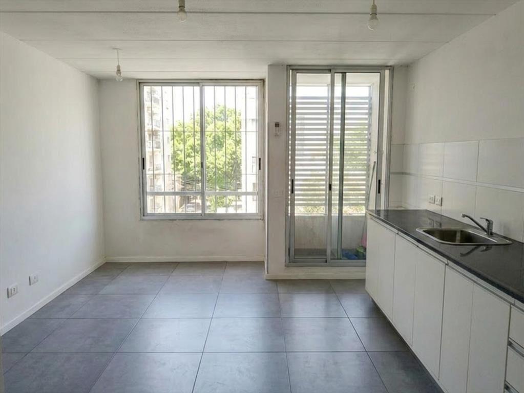 Venta de apartamento de 2 dormitorios con terraza próximo a