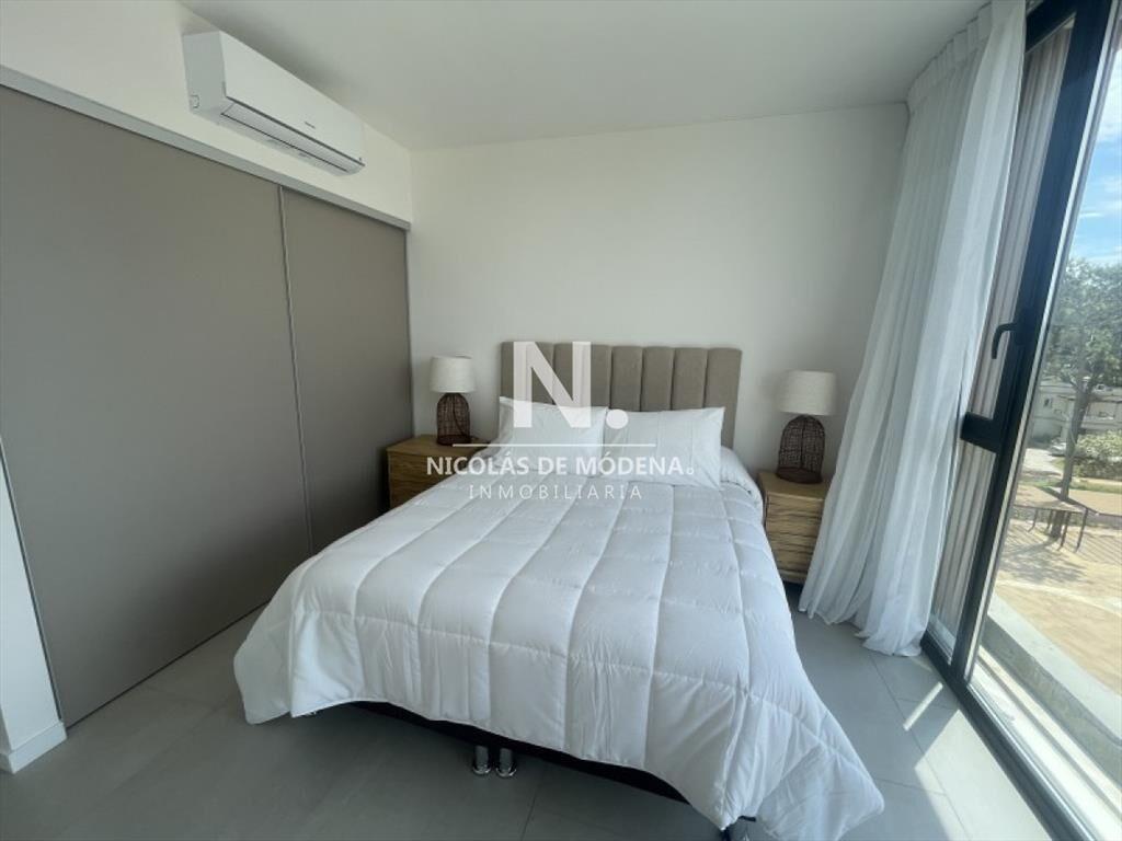 Vende PentHouse en la Barra, Manantiales de 3 dormitorios e