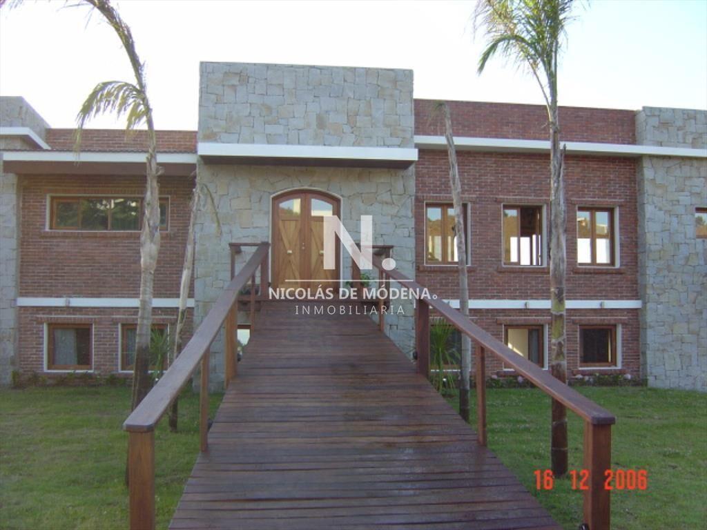Casa en Venta en Punta Ballena en Venta