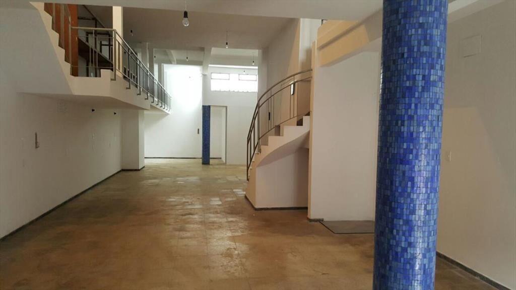 local comercial, Canelones y Andes, 8 mts de frente , 269 m