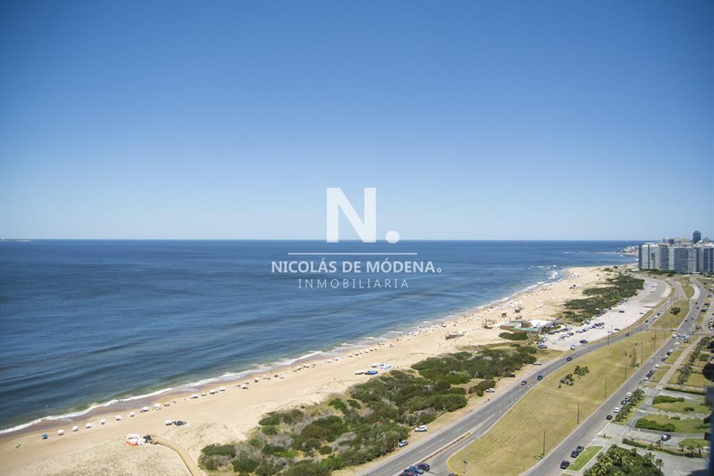 Le Parc III Punta Del Este,departamento de 4 en