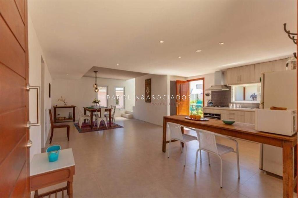 Casa en venta de 3 dormitorios en Manantiales,
