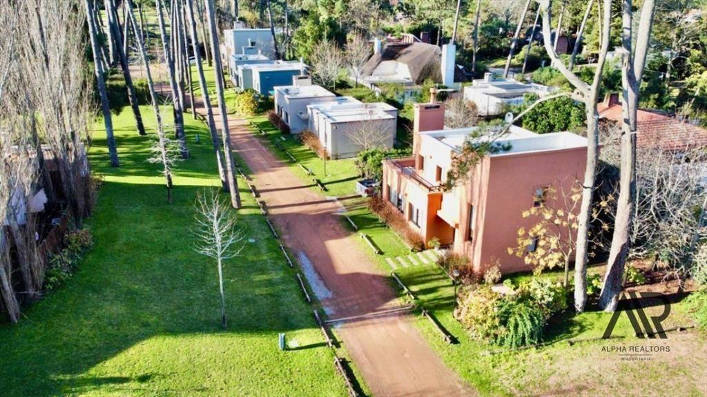 Terrenos en Venta en Parque Pinares - Barrio Privado