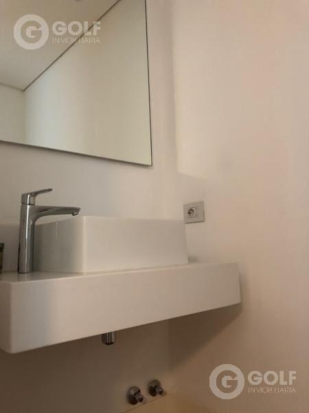 Venta apartamento de 2 dormitorios con 2 garajes en Forum c
