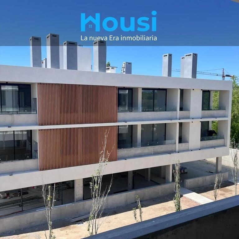 Apartamento en venta 3 dormitorios, 3 baños carrasco norte