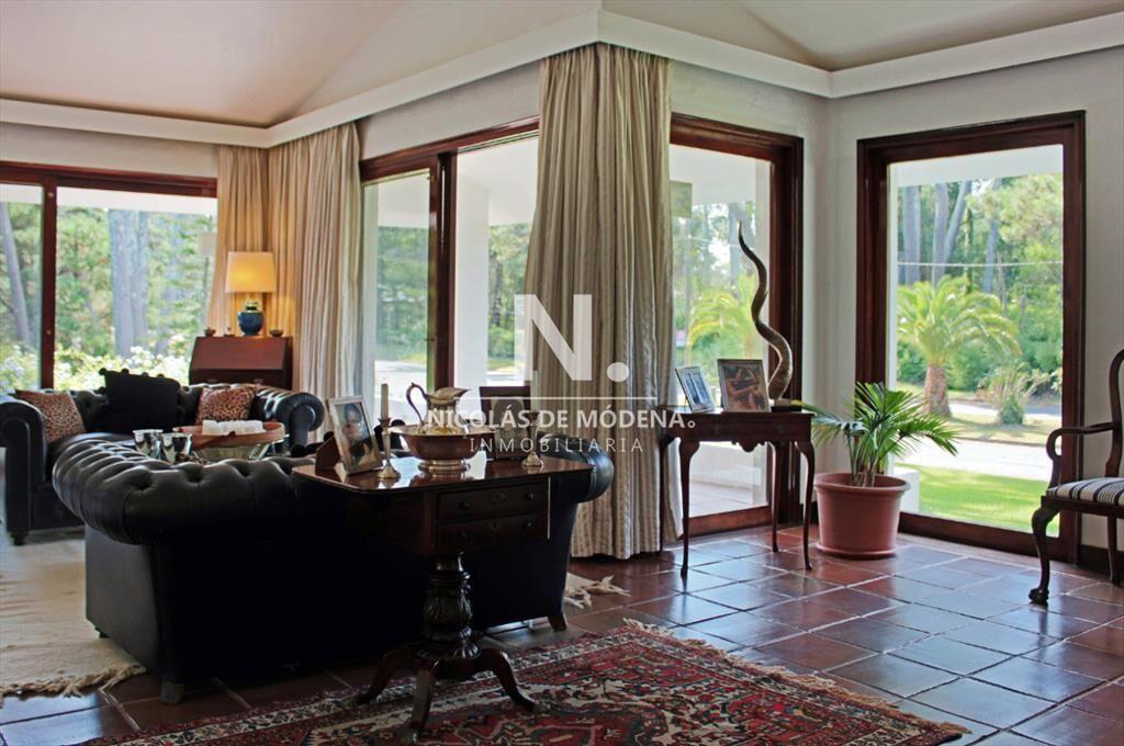 Hermosa casa en venta en zona residencial