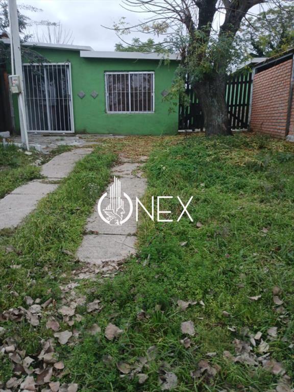 ONEX ALQUILA CASA DE 2 DORM. PARQUE DEL PLATA SUR