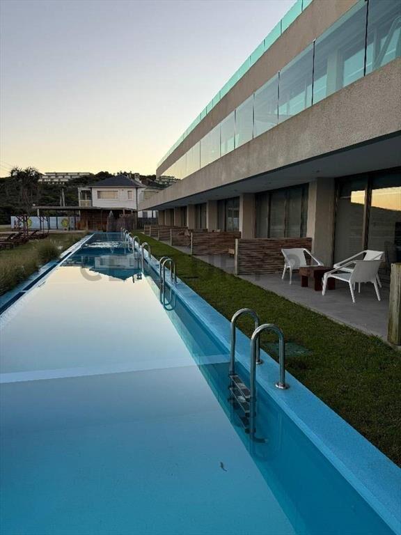 Apartamentos vista al mar, piscina privada, Playa las gr...