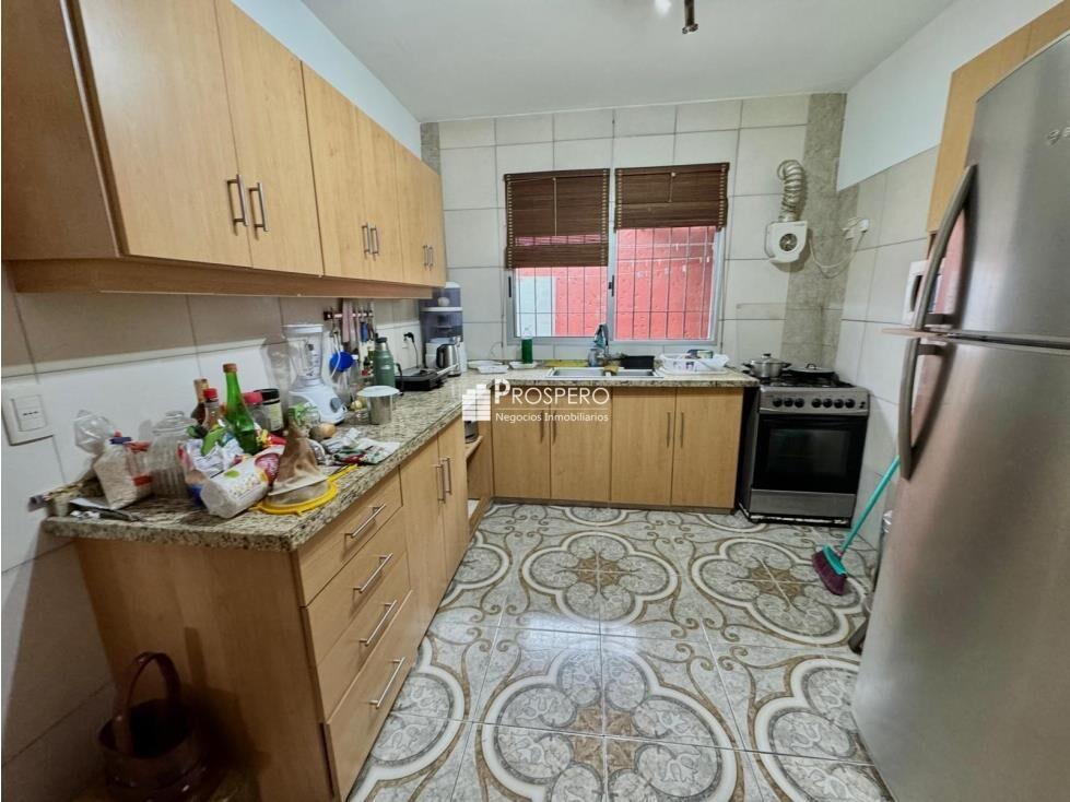 1985/1 venta casa 3 dorm Malvin norte barbacoa