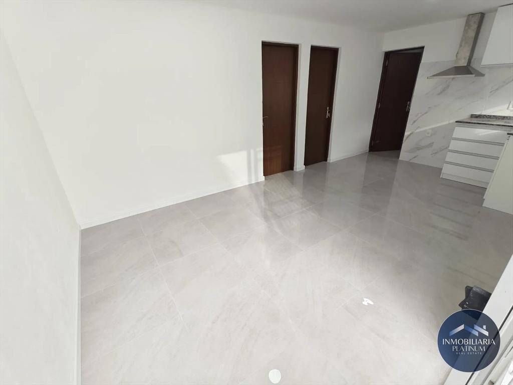 Apartamento en alquiler en Cerrito 2 dormitorios con galpon