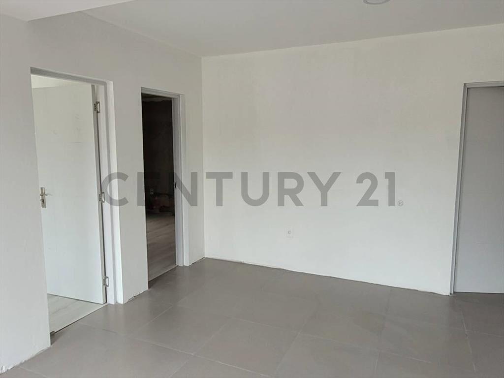 ALQUILER APARTAMENTO TIPO CASA, 2 DORMITORIOS, JARDÍN ANT...