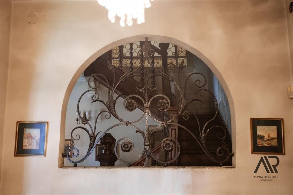 Casa en venta c/ cochera en Parque Rodó
