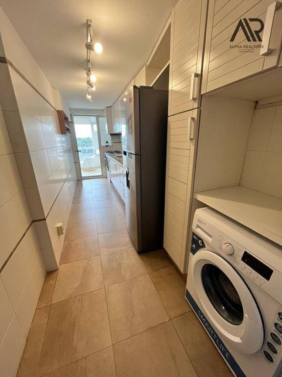Apartamento en venta c/ cochera en Roosevelt