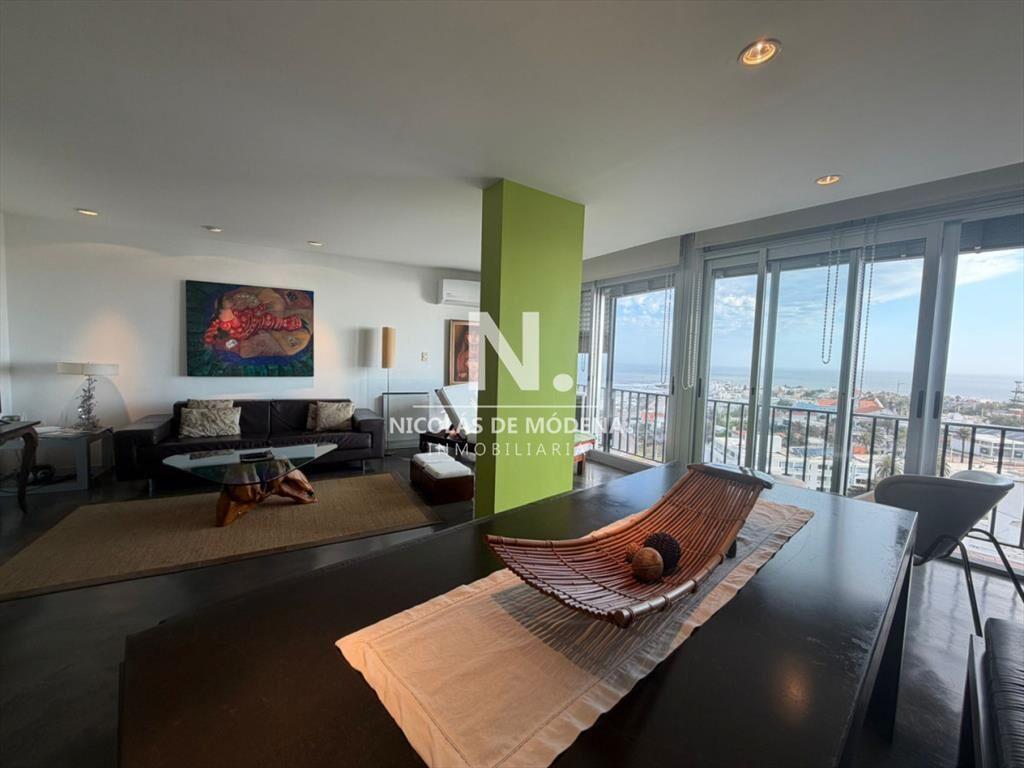 Apartamento en venta de 2 dormitorios en Punta ,