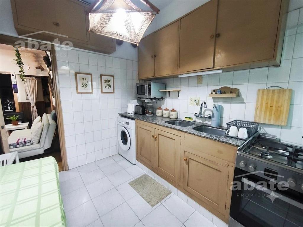 Casa en Venta en La Blanqueada, 2 dormitorios, patio y parr