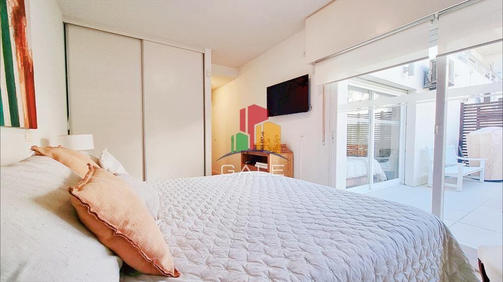 Apartamento moderno en Peninsula, 3 dormitorios,