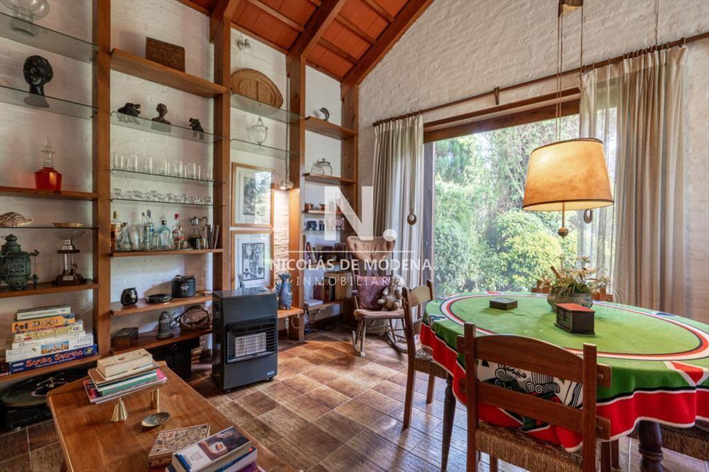 Vende casa de 3 dormitorios, con parrillero y en