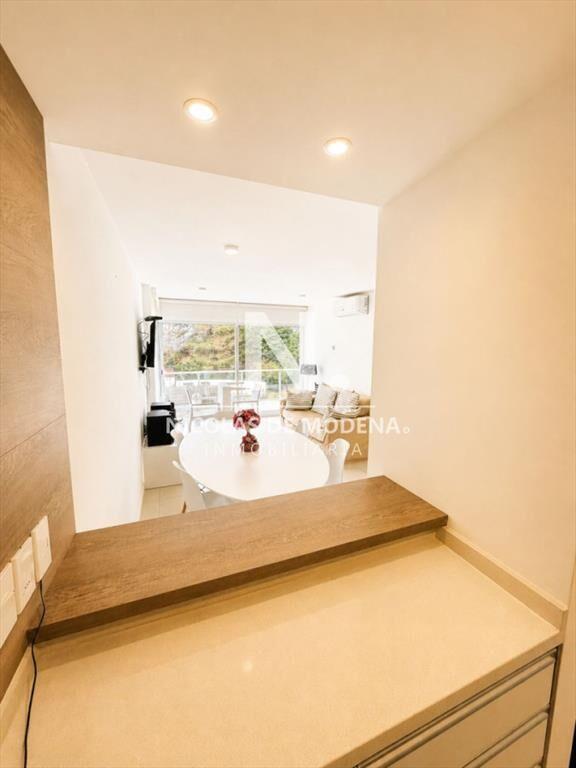Departamento de 1 dormitorio en venta en complejo