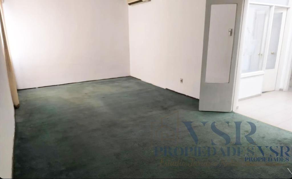 Alquiler casa de altos sin GC uso comercial 6-8 oficinas...