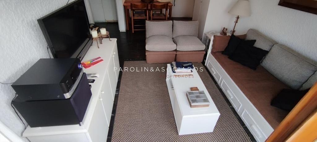 Apartamento de un dormitorio en venta con gran en