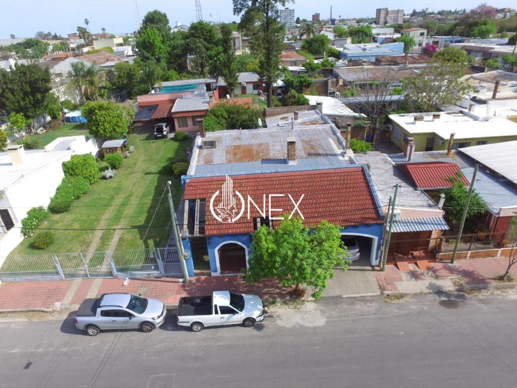 DOS BUENAS PROPIEDADES EN UN PADRON EN VENTA