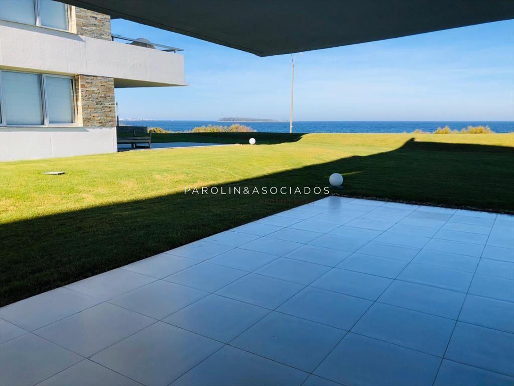 Apartamento en venta en edificio Lumiere, Punta