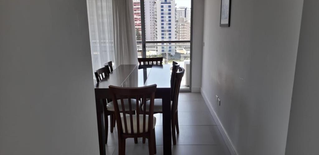 Apartamento en Peninsula, 2 dormitorios