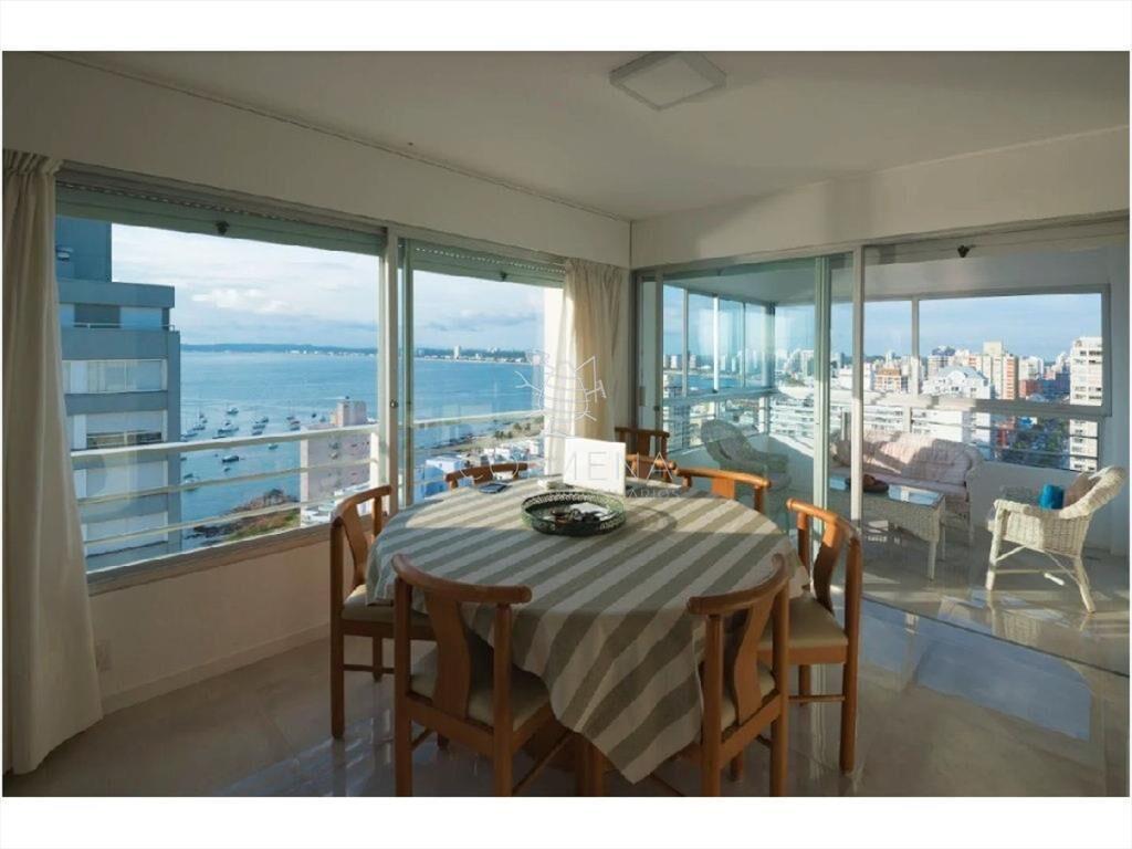 Apartamento en Peninsula,
