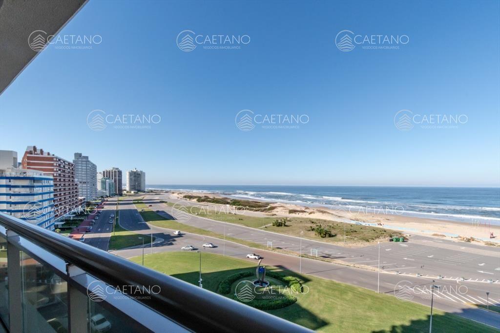 Venta apartamento 4 dormitorios. Playa brava, del